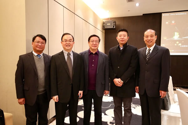 陈义红出席荆州市长与武汉城市圈荆州商会企业家座谈会
