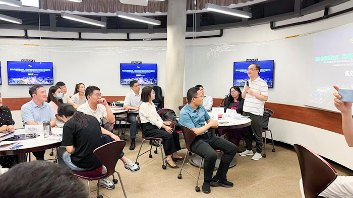 董事长陈义红博士‬在新加坡分享创新创业经验